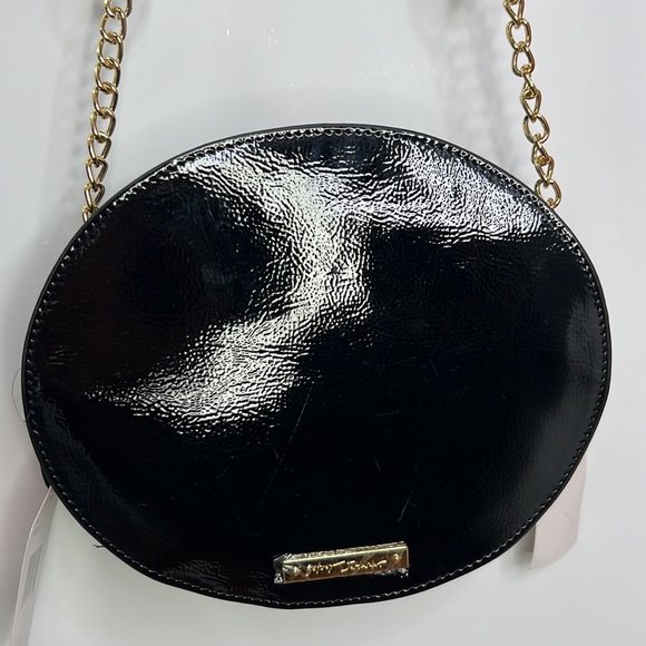 BETSEY JOHNSON HALLOWEEN “ BAT” BLACK PATENT LEATHER CROSSBODY BAG PURSE NWT - Picture 3 of 8